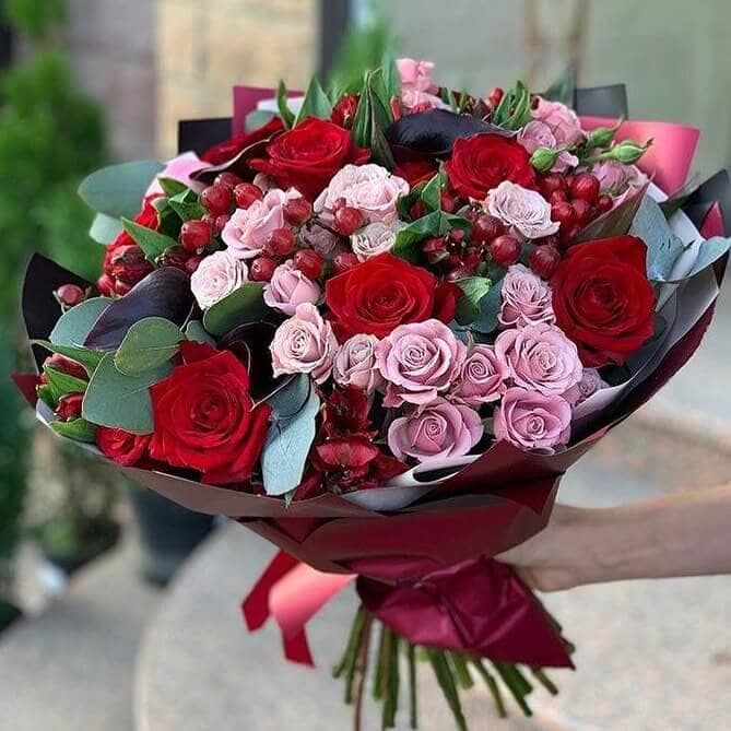 Поэмы о любви от 4 550 руб.